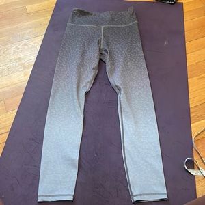 Zyia leggings